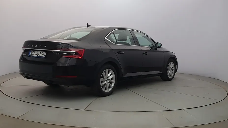 SKODA Superb Superb 2.0 TDI SCR Ambition DSG