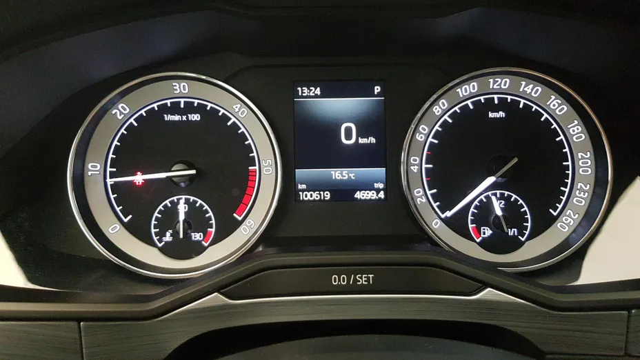 SKODA Superb Superb 2.0 TDI SCR Ambition DSG