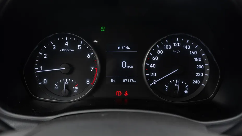 HYUNDAI i30 i30 1.5 DPI Classic +