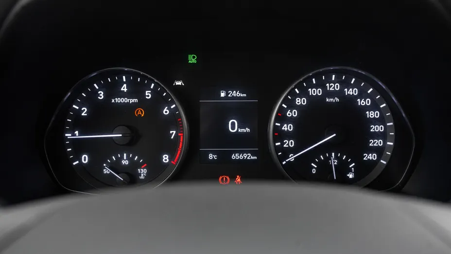 HYUNDAI i30 i30 1.5 DPI Classic +