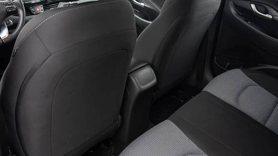 HYUNDAI i30 i30 1.5 DPI Classic +