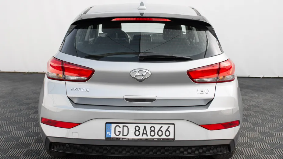 HYUNDAI i30 i30 1.5 DPI Classic +