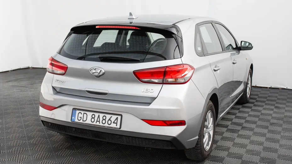 HYUNDAI i30 i30 1.5 DPI Classic +