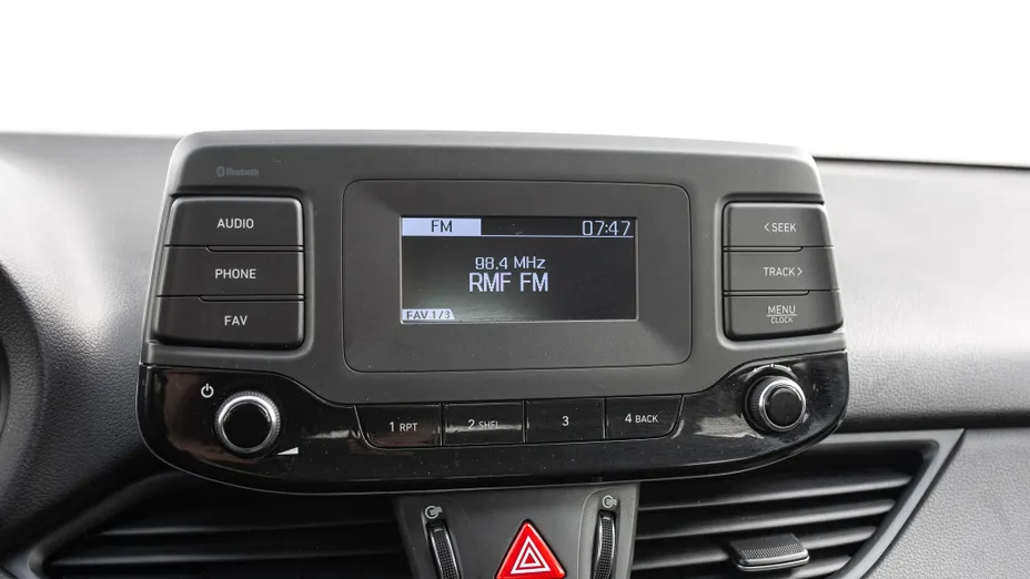 HYUNDAI i30 i30 1.5 DPI Classic +