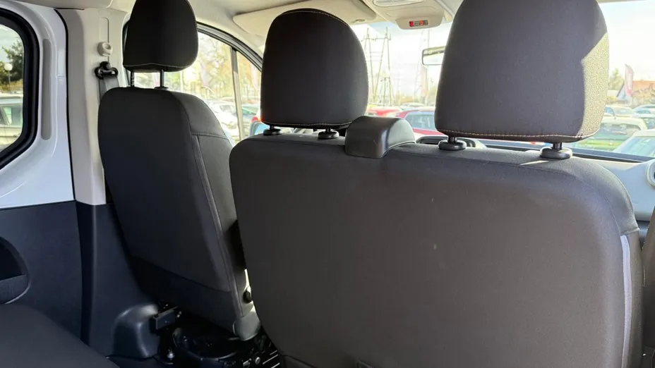 RENAULT Trafic -