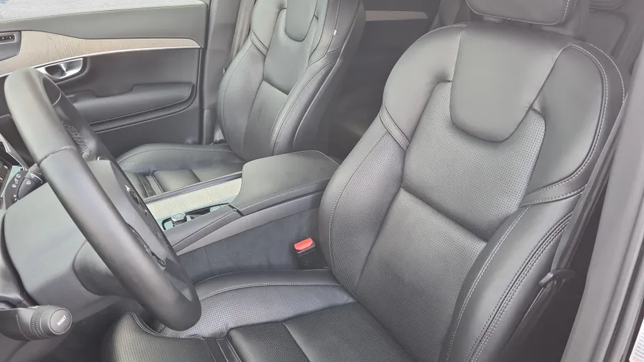 VOLVO XC90 XC90 B5 B AWD Plus Bright 7os aut