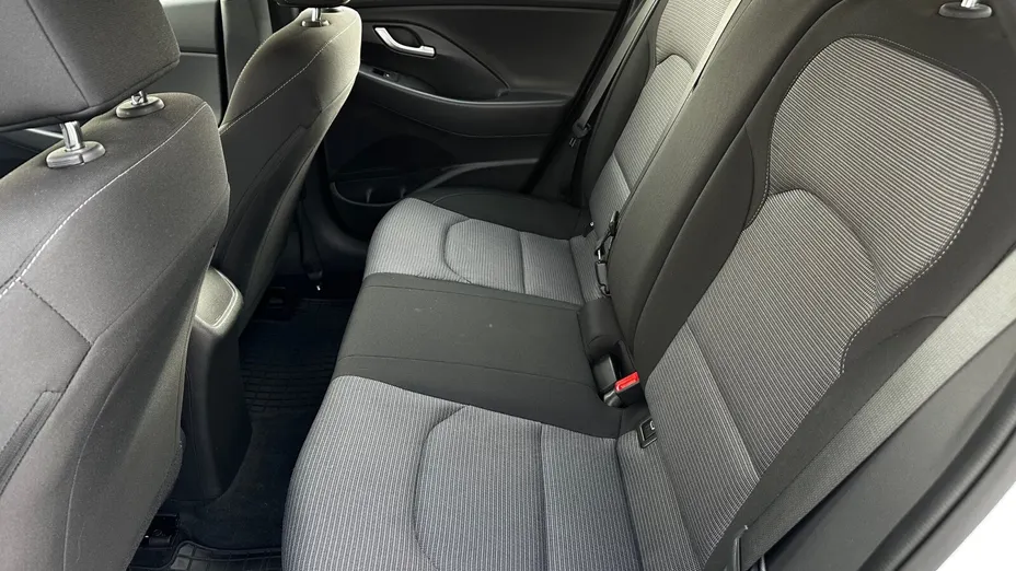 HYUNDAI i30 i30 1.5 T-GDI 48V Modern