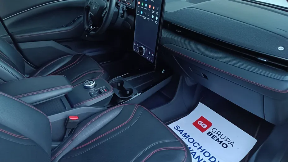 FORD Mustang Mach-E Mustang Mach-E 98kWh AWD