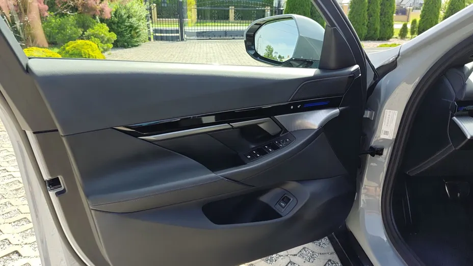 BMW Seria 5 520d xDrive mHEV M Sport aut