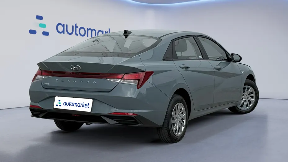HYUNDAI Elantra Elantra 1.6 Modern CVT