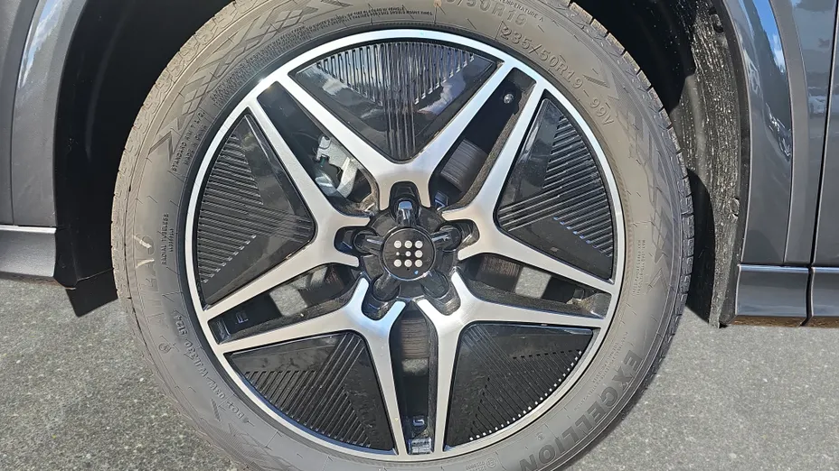 DFSK E5 E5 1.5  PHEV Prestige E-CVT Nowy