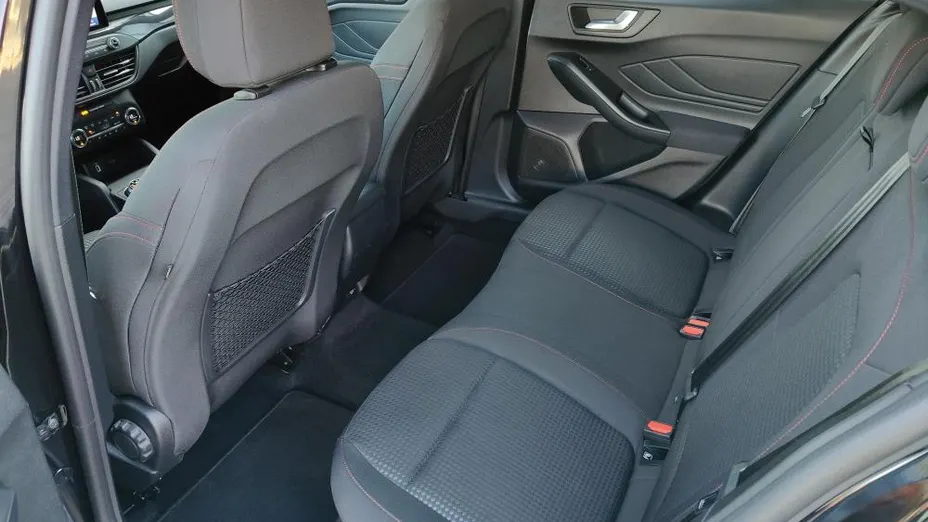 FORD Focus Focus 2.0 EcoBlue ST-Line aut