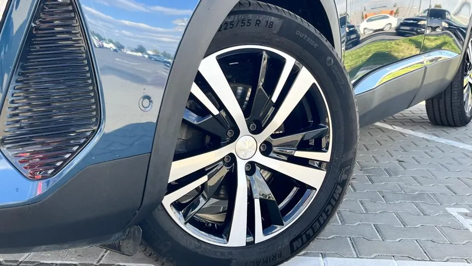 PEUGEOT 5008 5008 1.6 PureTech GT S&S EAT8