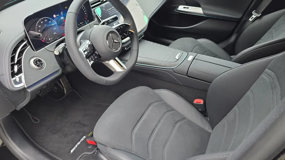 MERCEDES-BENZ E Klasa E 300 e PHEV 4-Matic AMG 9G-Tronic Nowy