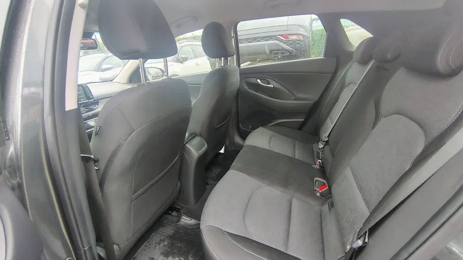 HYUNDAI i30 i30 1.0 T-GDI Smart