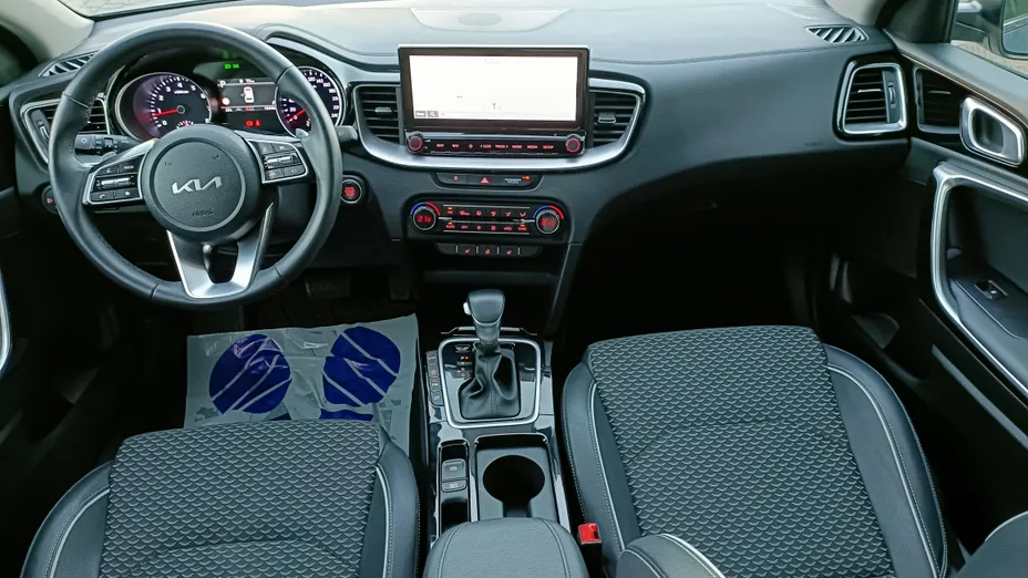 KIA Cee'd Ceed 1.5 T-GDI Tribute DCT