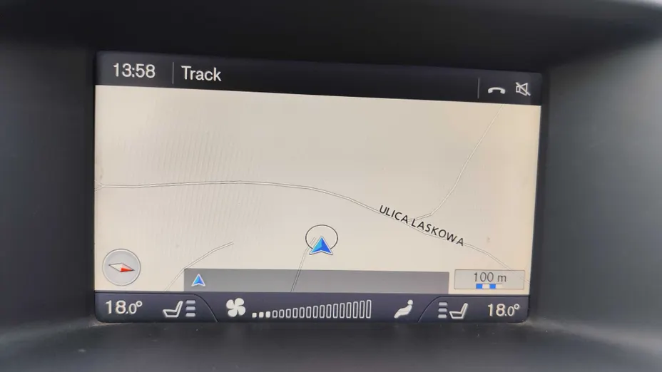 VOLVO V60 -