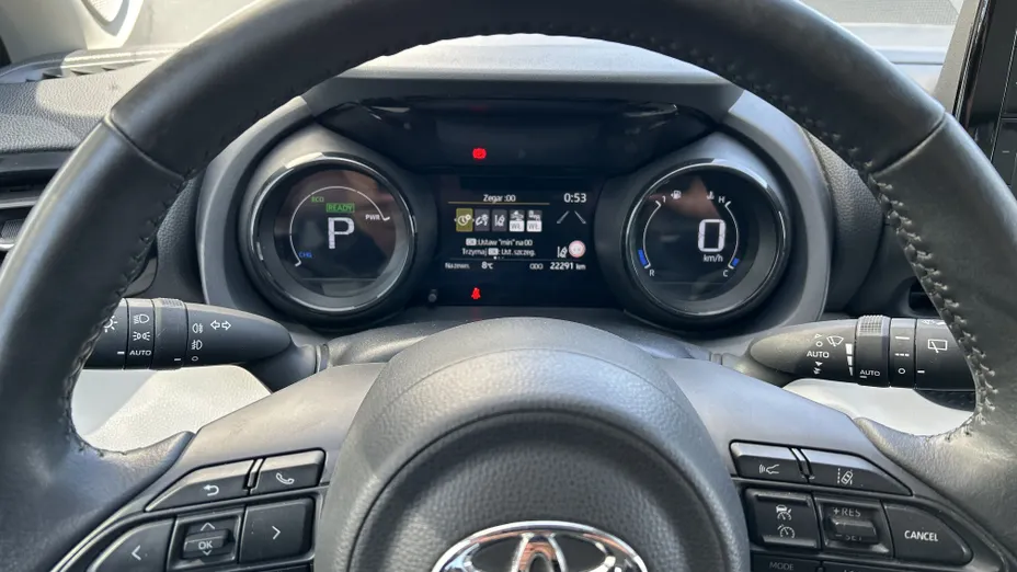 TOYOTA Yaris Yaris Hybrid 1.5 Executive