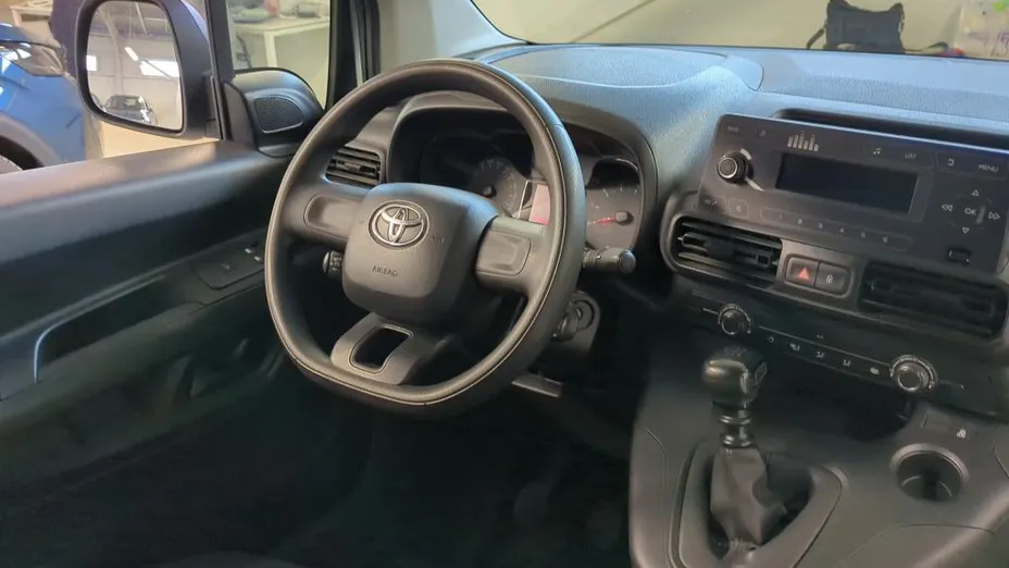 TOYOTA Proace City Proace City 1.5 D-4D Long 2,4t Active