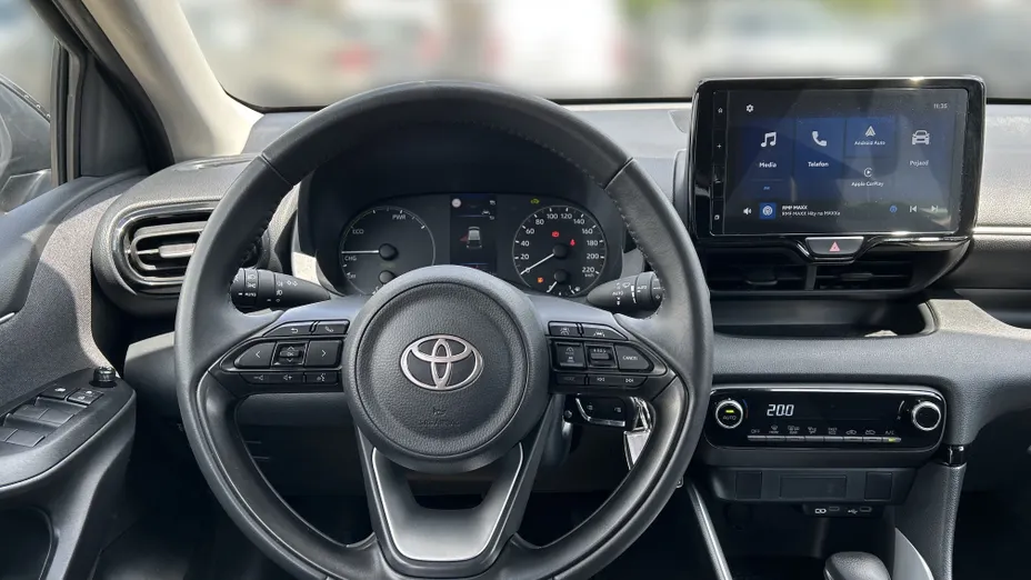 TOYOTA Yaris Yaris Hybrid 1.5 Comfort