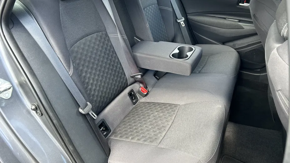 TOYOTA Corolla Corolla 1.8 Hybrid Comfort