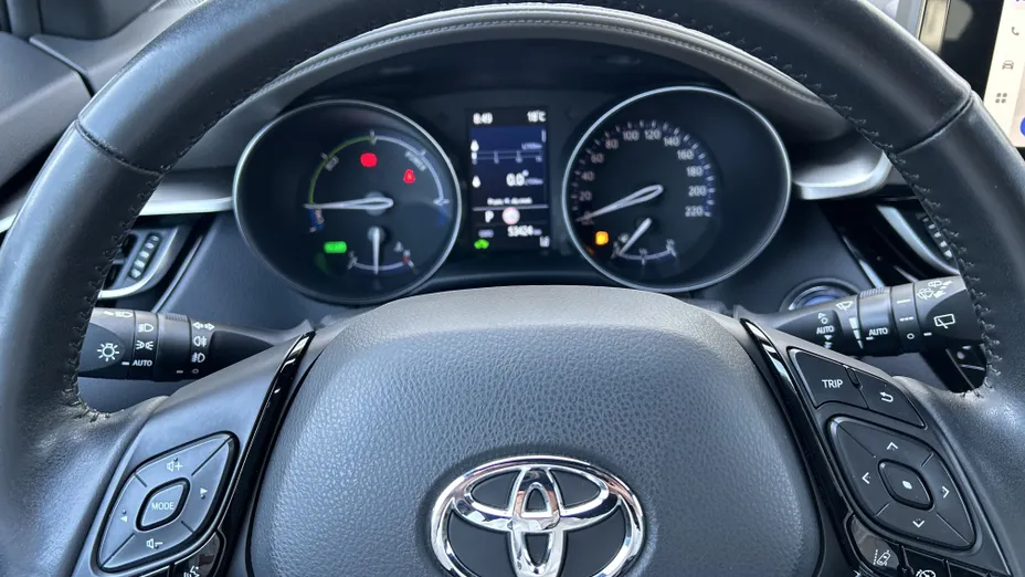 TOYOTA C-HR C-HR 1.8 Hybrid Executive