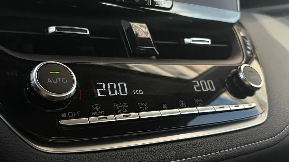 TOYOTA Corolla Corolla 1.8 Hybrid Comfort
