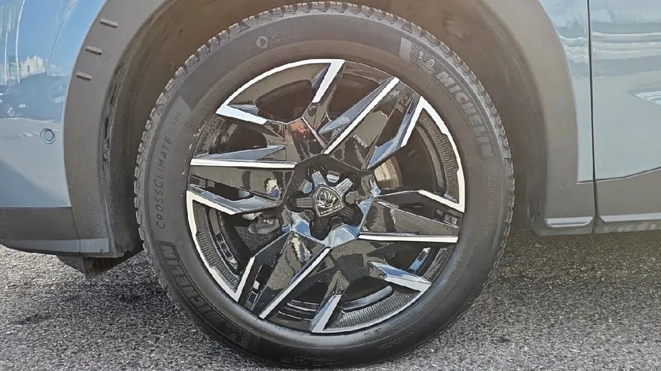 PEUGEOT 3008 3008 1.2 PureTech mHEV GT e-DCS6