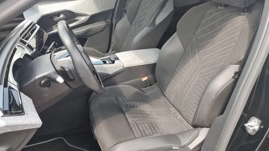 PEUGEOT 3008 3008 1.2 PureTech mHEV GT e-DCS6