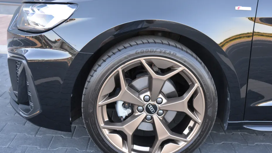 AUDI A1 A1 35 TFSI S-Line S tronic