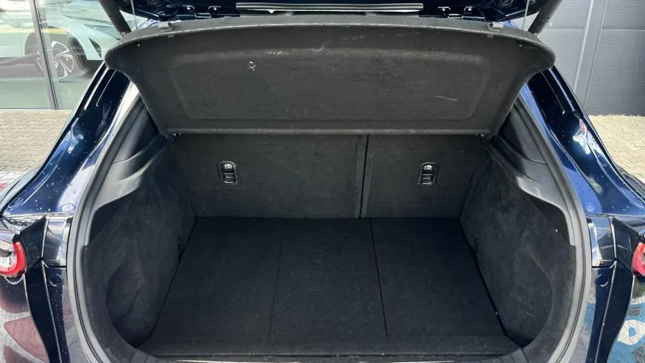 MAZDA CX-30 CX-30 2.0 mHEV Hikari 2WD