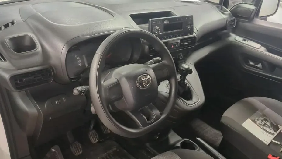 TOYOTA Proace City Proace City 1.5 D-4D Long 2,4t Active