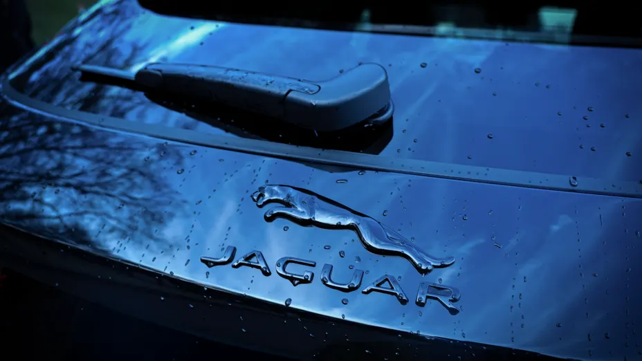 JAGUAR F-Pace F-Pace 2.0 D165 mHEV AWD R-Dynamic S