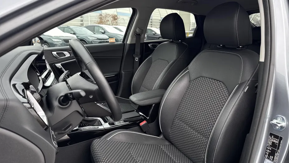 KIA XCeed XCeed 1.5 T-GDI Business Line DCT