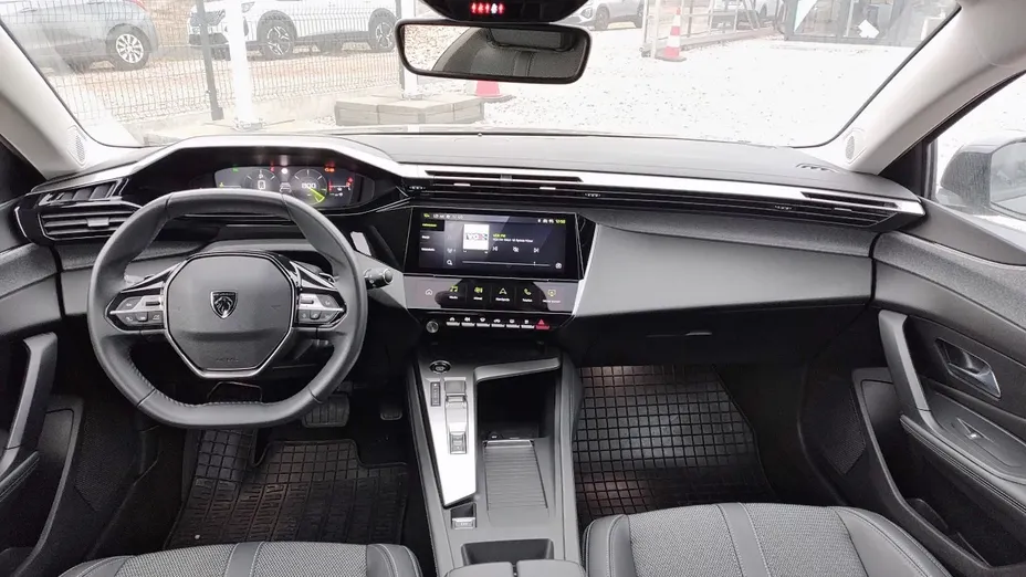 PEUGEOT 308 308 1.2 PureTech Allure S&S EAT8