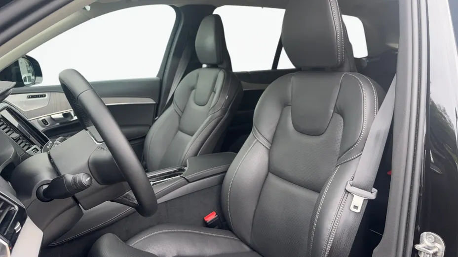 VOLVO XC90 XC90 T8 AWD Plug-In Hybrid Plus Dark 7os aut