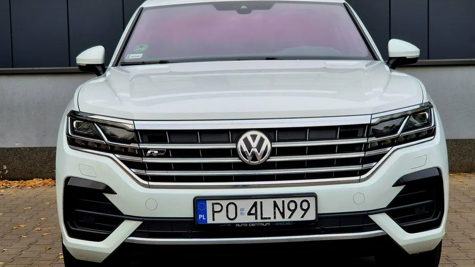 VOLKSWAGEN Touareg Touareg 3.0 V6 TDI 4Motion R-Line