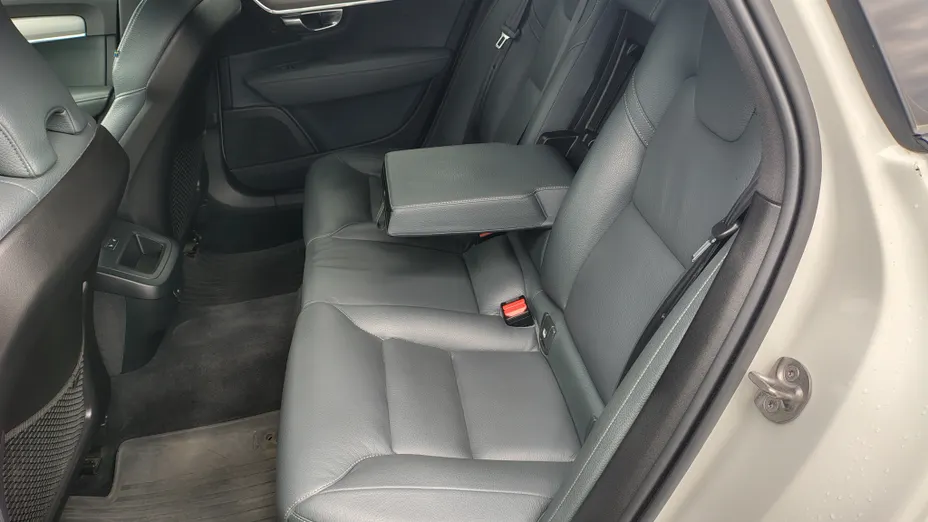 VOLVO V90 V90 CC B4 D AWD Plus aut