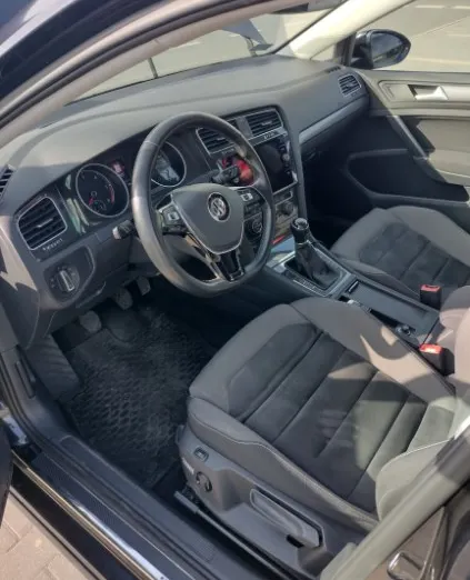 VOLKSWAGEN Golf Golf 1.6 Comfortline