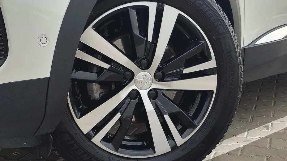 PEUGEOT 3008 3008 1.5 BlueHDi GT S&S EAT8