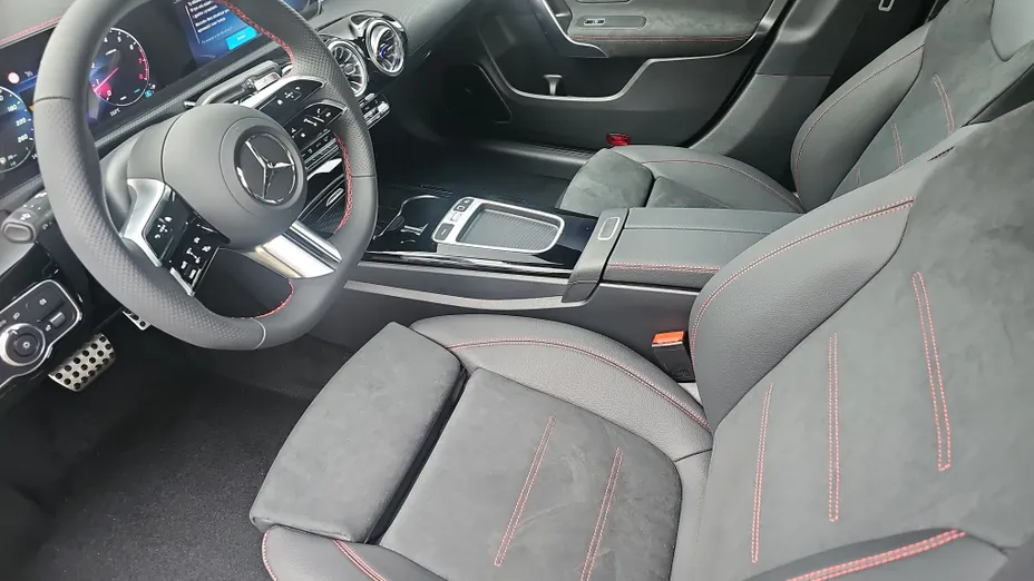 MERCEDES-BENZ CLA CLA 200 AMG Line 7G-DCT Nowy