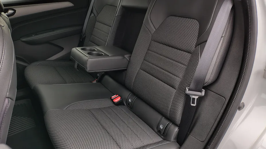 RENAULT Arkana Arkana 1.3 TCe mHEV Intens EDC