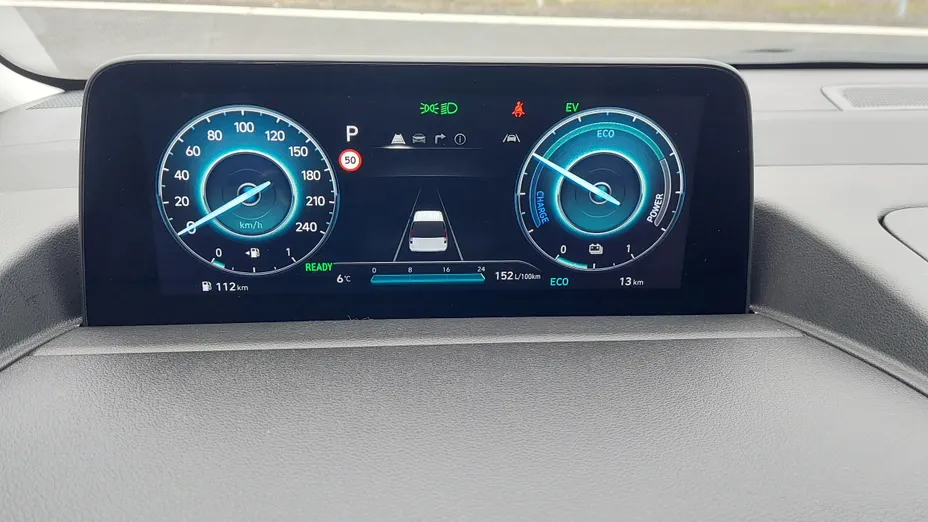 HYUNDAI Staria Staria 1.6 T-GDI HEV Smart VIP aut Nowy