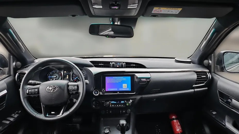 TOYOTA HiLux Hilux 2.8 D-4D mHEV Double Cab Invincible 4x4 aut