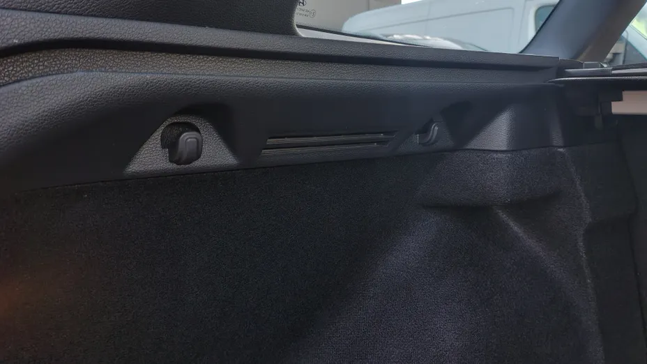 HYUNDAI i30 i30 1.5 DPI Classic +