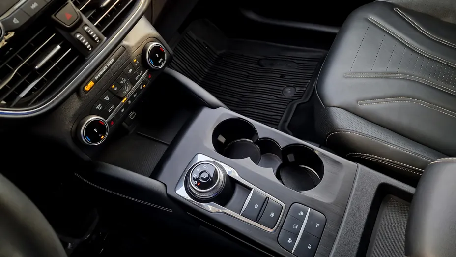 FORD Kuga Kuga 2.5 FHEV FWD Vignale