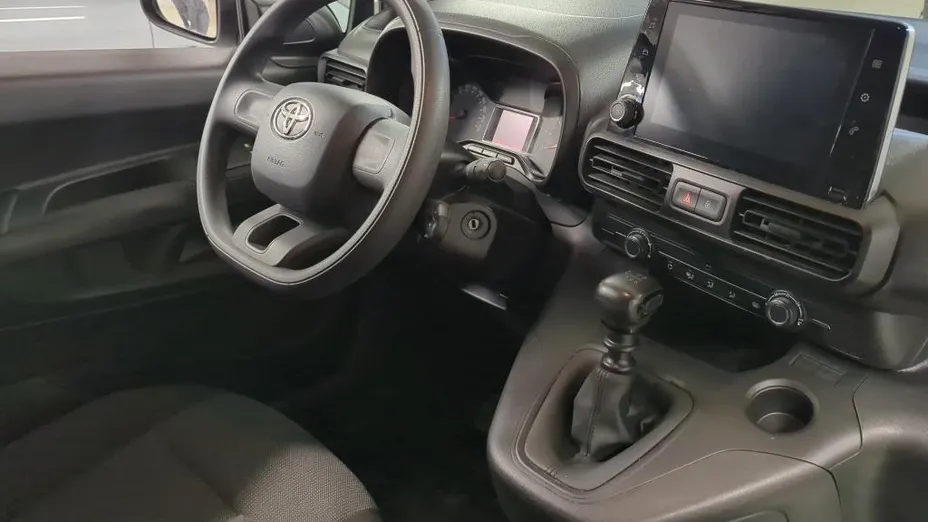 TOYOTA Proace City Proace City 1.2 D-4T Standard 2,3t Active