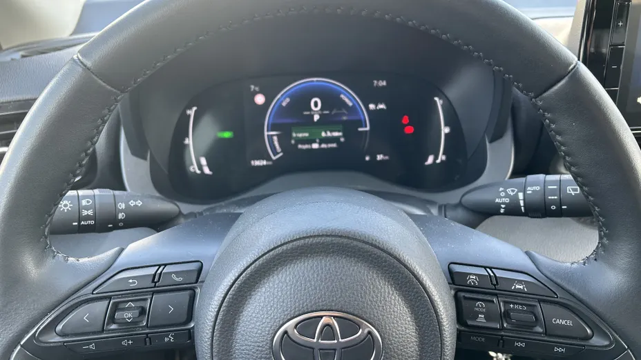 TOYOTA Yaris Yaris Hybrid 1.5 Style