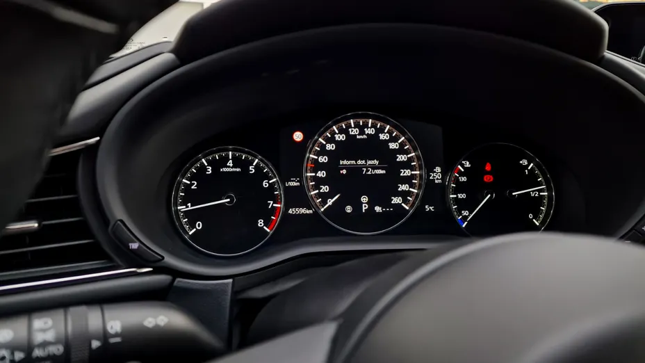 MAZDA CX-30 CX-30 2.0 mHEV Enso- 2WD