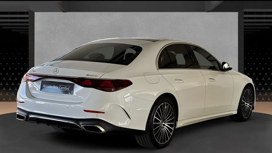 MERCEDES-BENZ E Klasa E 220 d mHEV 4-Matic AMG 9G-Tronic